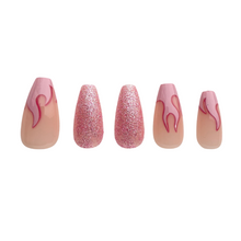 Afbeelding in Gallery-weergave laden, Girl On Fire