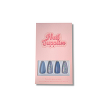 Afbeelding in Gallery-weergave laden, Icy Girl