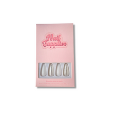 Afbeelding in Gallery-weergave laden, Snow White