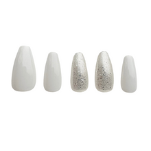 Afbeelding in Gallery-weergave laden, Snow White